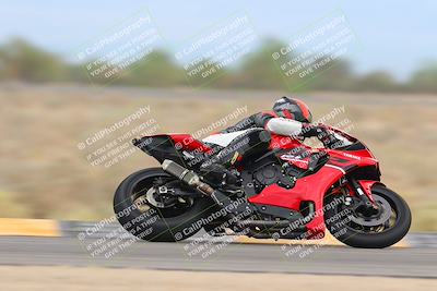 media/Sep-10-2023-SoCal Trackdays (Sun) [[6b4faecef6]]/Turn 16 (9am)/